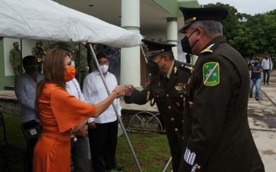 ROSY URBINA ASISTE AL CAMBIO DE MANDOS DE LA 36 ZONA MILITAR