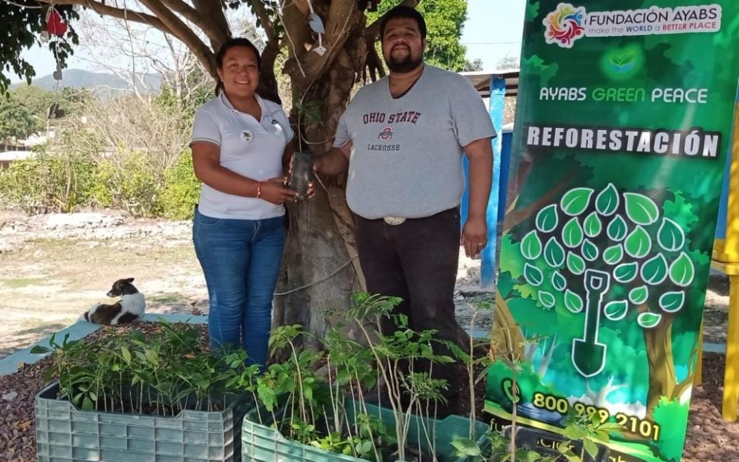 ENTREGA DE ÁRBOLES DONADOS A LA ESCUELA SECUNDARIA TECNICA AGROPECUARIA N°125